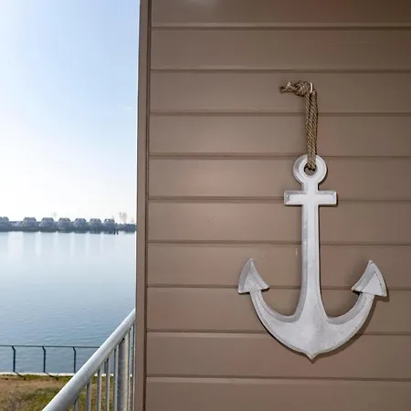 Sea Bay Apartment *